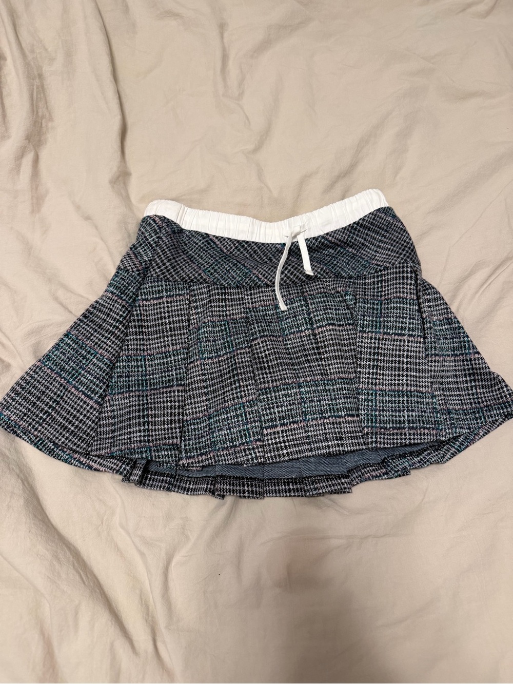 Girls Pleated Plaid Skort with White Drawstring Waist - Blue/Gray